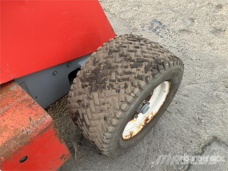 Nifty-Lift HR12NDE 2WD Hybrid Articulating Boom Li Gelenkteleskoparbeitsbühnen