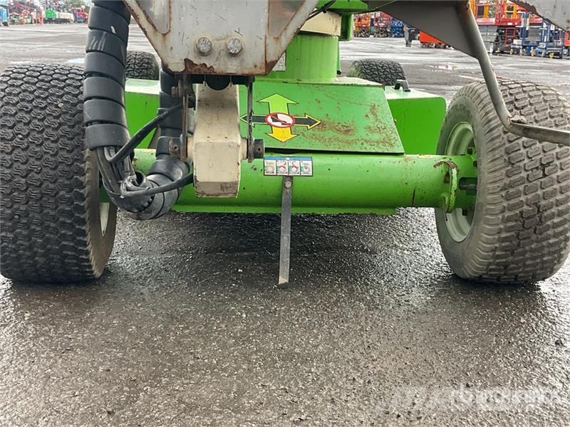  Nifty-Lift HR12NDE 2WD Hybrid Telescopic Boom Lift Nacelles télescopiques