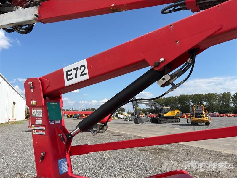 Nifty-Lift HR12NDE 2WD Hybrid Articulating Boom Li Съчленени стрелови подемници