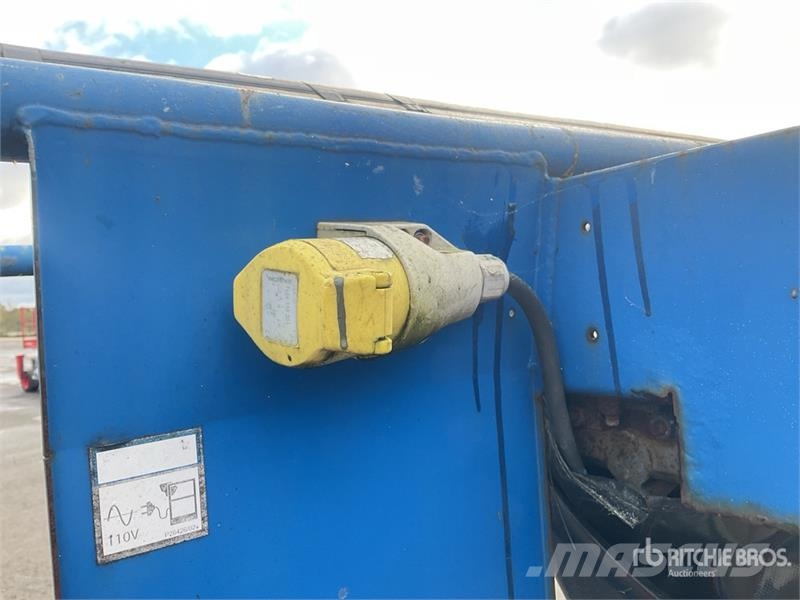Nifty-Lift HR12NDE 2WD Hybrid Articulating Boom Li Iseliikuvad poomtõstukid