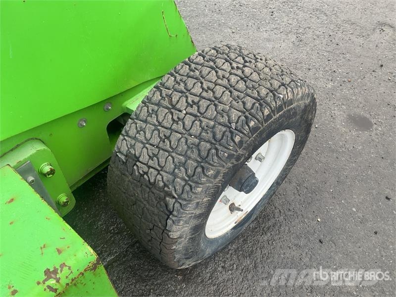 Nifty-Lift HR12NDE 2WD Hybrid Telescopic Boom Lift Nacelles télescopiques