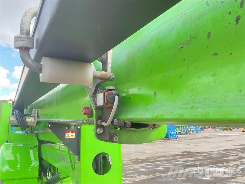 Nifty-Lift HR17 NDE 2WD Hybrid Articulating Boom L Gelenkteleskoparbeitsbühnen