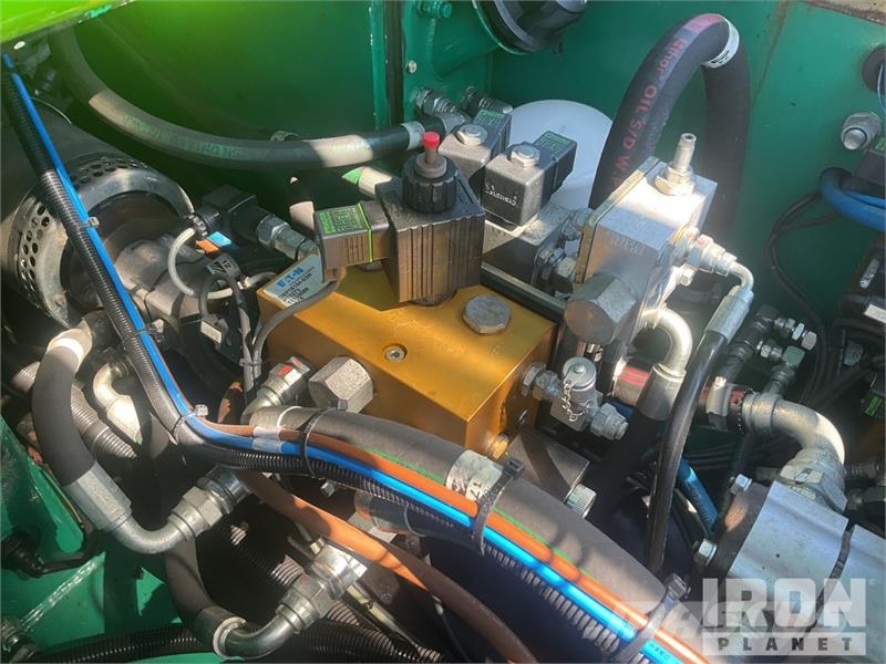 Nifty-Lift HR17 NDE 2WD Hybrid Articulating Boom L Gelenkteleskoparbeitsbühnen