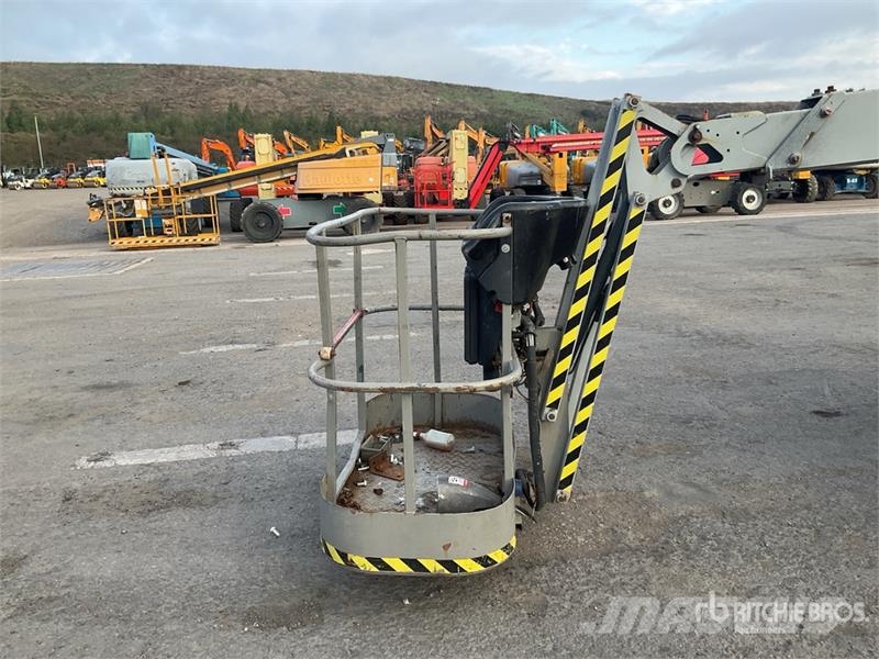 Nifty-Lift HR17 NDE 2WD Hybrid Articulating Boom L Strēles pacēlāji