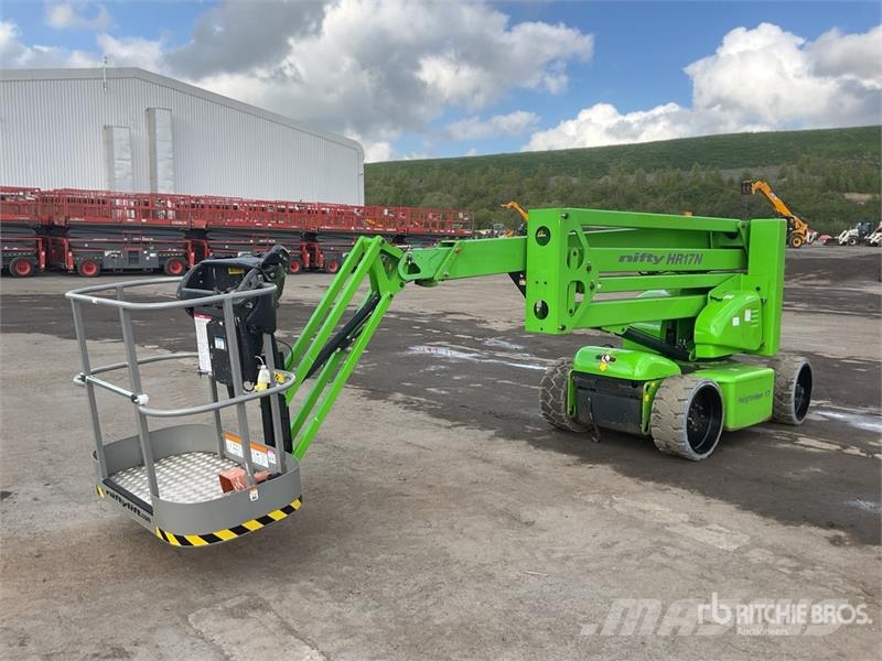 Nifty-Lift HR17 NDE 2WD Hybrid Articulating Boom L Gelenkteleskoparbeitsbühnen