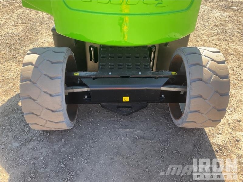 Nifty-Lift HR17 NDE 2WD Hybrid Articulating Boom L Gelenkteleskoparbeitsbühnen