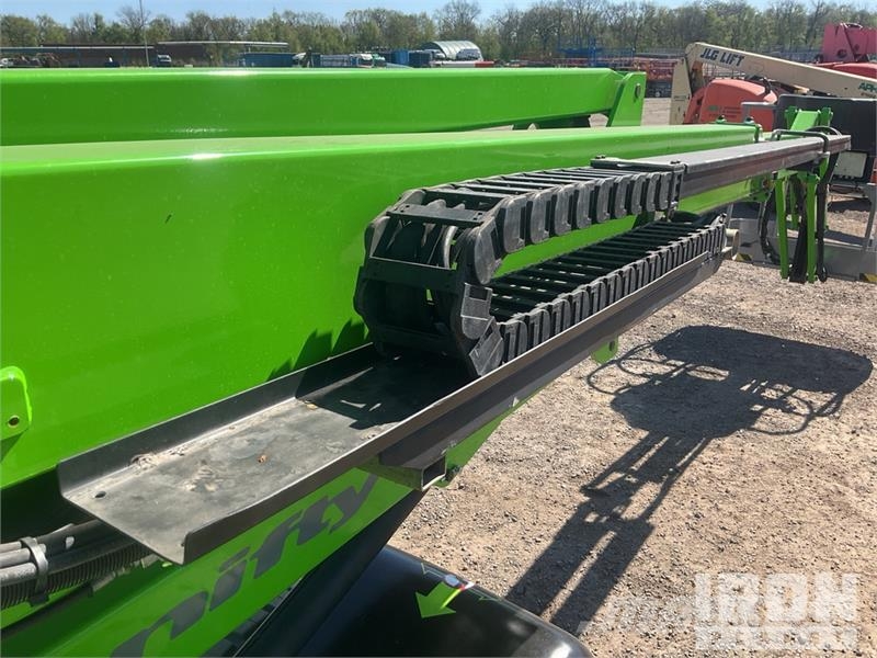 Nifty-Lift HR17 NDE 2WD Hybrid Articulating Boom L Gelenkteleskoparbeitsbühnen