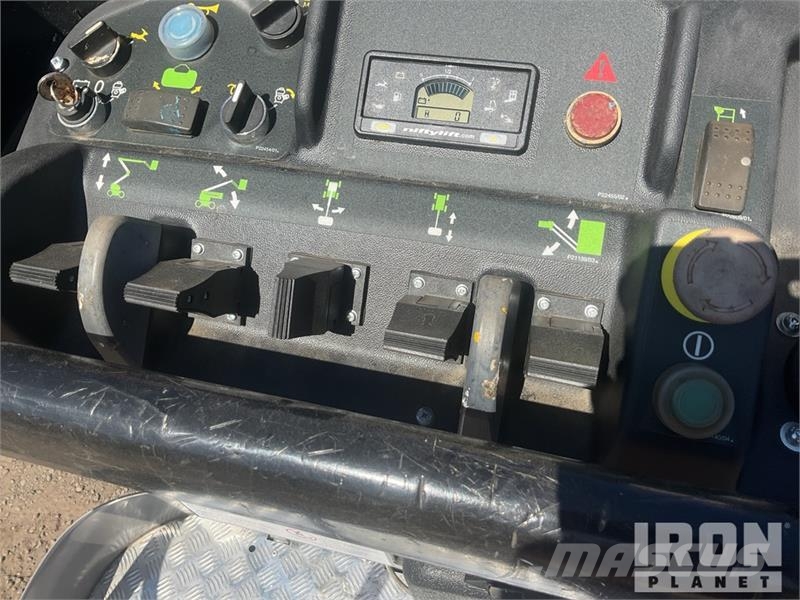 Nifty-Lift HR17 NDE 2WD Hybrid Articulating Boom L Gelenkteleskoparbeitsbühnen