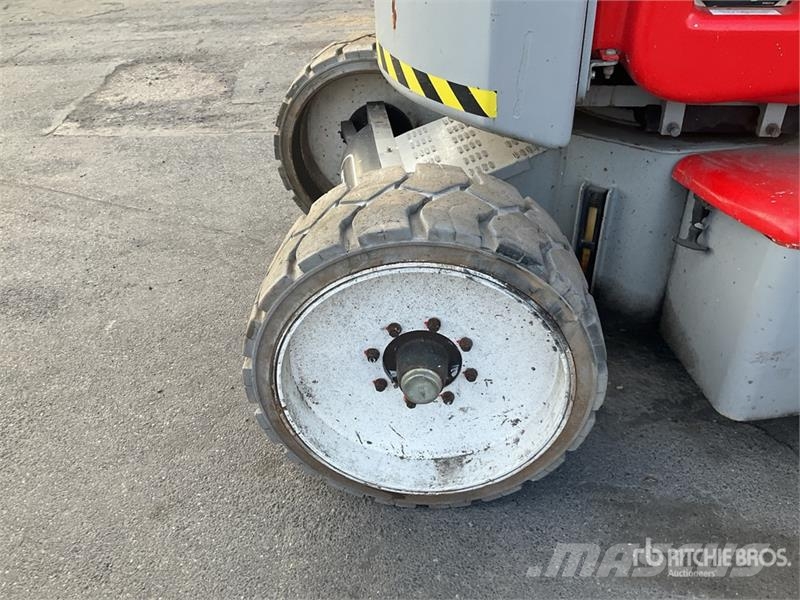 Nifty-Lift HR17 NDE 2WD Hybrid Articulating Boom L Strēles pacēlāji
