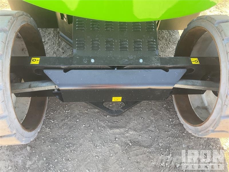 Nifty-Lift HR17 NDE 2WD Hybrid Articulating Boom L Gelenkteleskoparbeitsbühnen