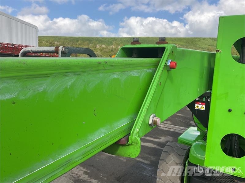 Nifty-Lift HR17 NDE 2WD Hybrid Articulating Boom L Gelenkteleskoparbeitsbühnen