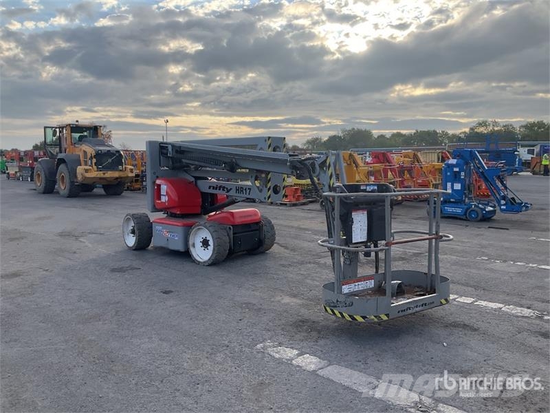 Nifty-Lift HR17 NDE 2WD Hybrid Articulating Boom L Strēles pacēlāji