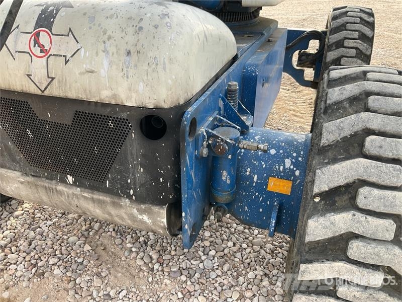  Nifty-Lift HR17D4 4WD Diesel Articulating Boom Lif Bomlifte med knækarm