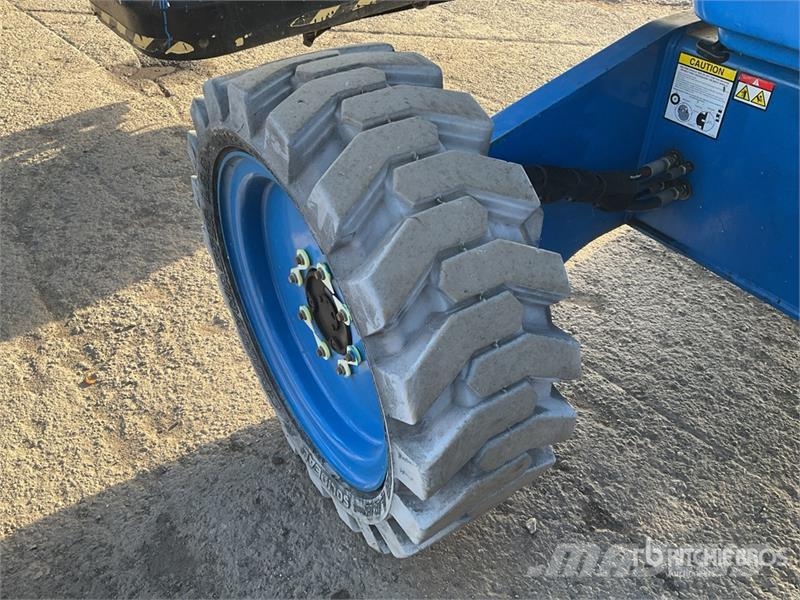  Nifty-Lift HR21 4WD Hybrid Articulating Boom Lift Strēles pacēlāji