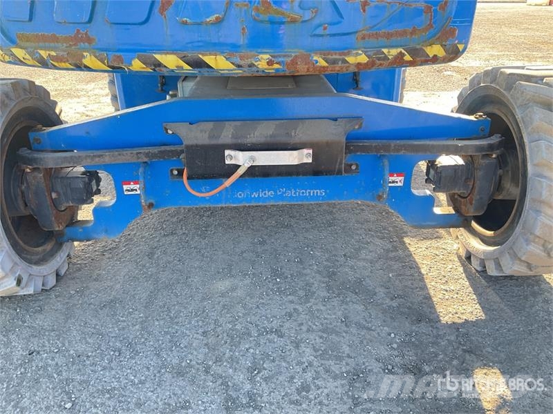  Nifty-Lift HR21 4WD Hybrid Articulating Boom Lift Strēles pacēlāji