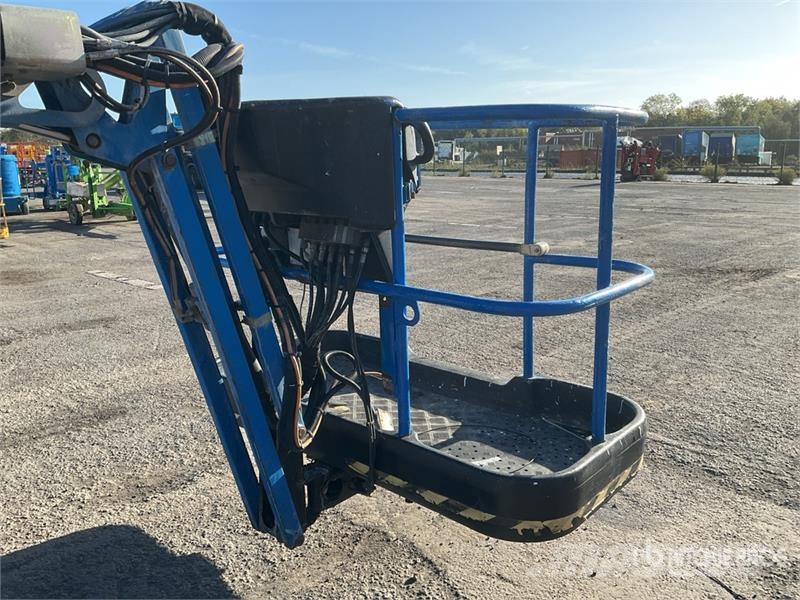  Nifty-Lift HR21 4WD Hybrid Articulating Boom Lift Strēles pacēlāji