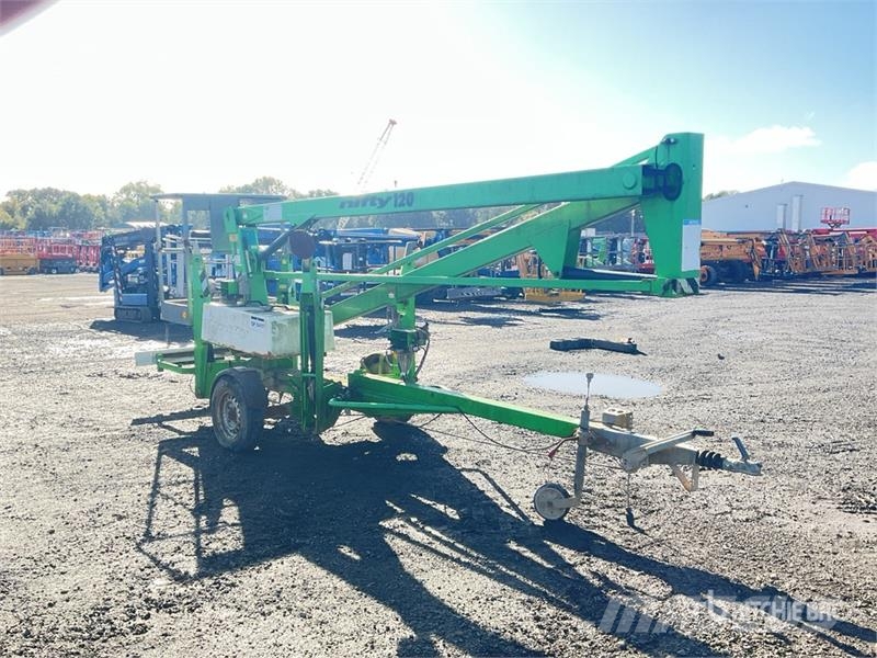 Nifty-Lift N120HE Trailer Mounted Articulating Boo Iseliikuvad poomtõstukid