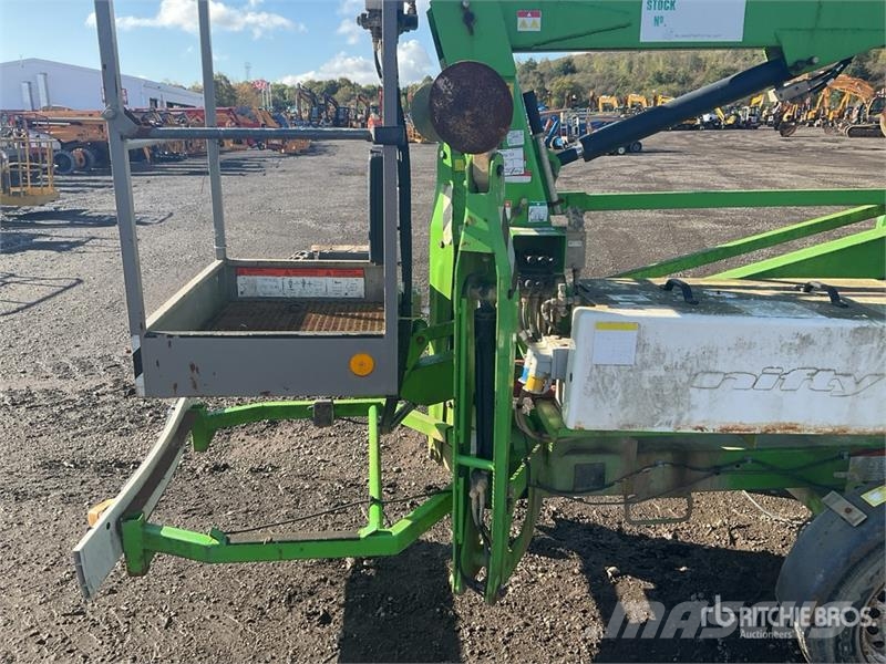 Nifty-Lift N120HE Trailer Mounted Articulating Boo Iseliikuvad poomtõstukid