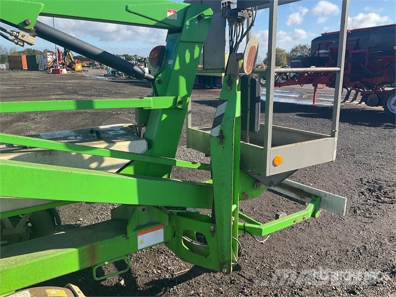 Nifty-Lift N120HE Trailer Mounted Articulating Boo Iseliikuvad poomtõstukid