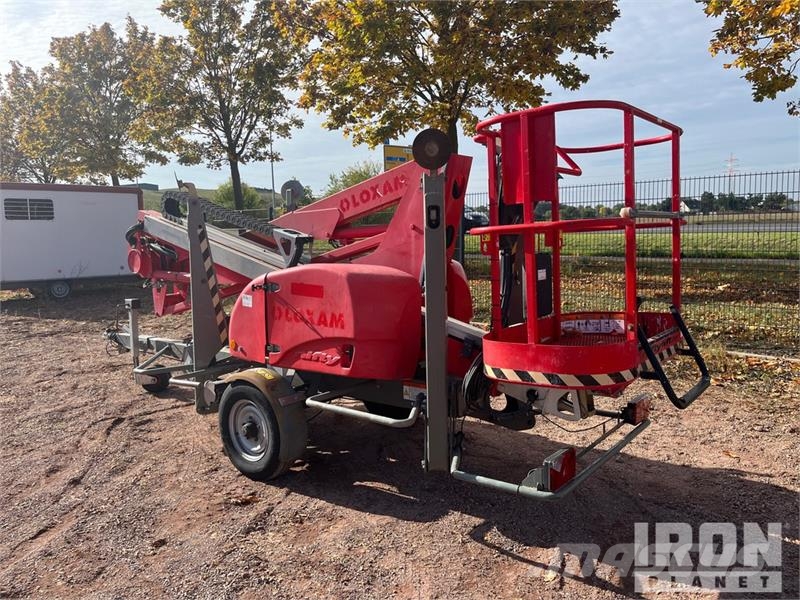  Nifty-Lift N150TACT Towable Lift المنصات الهوائية المثبتة على مقطورة