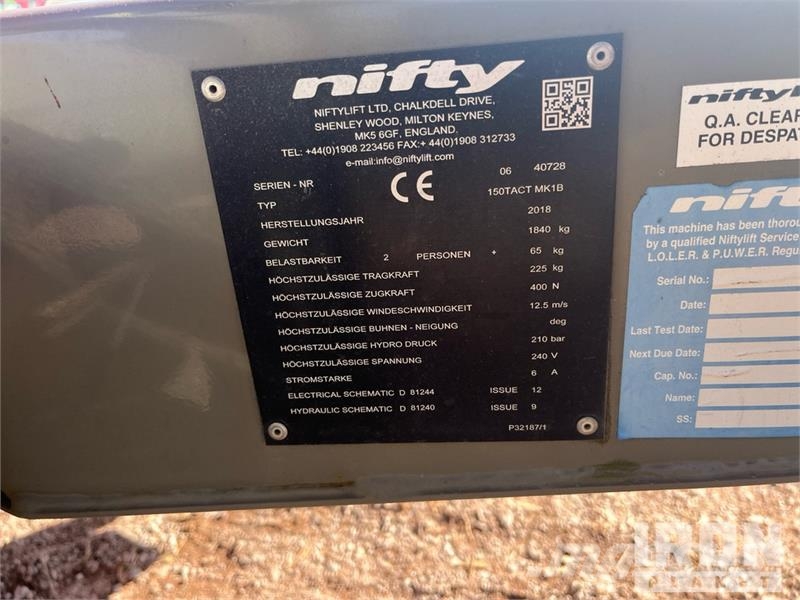 Nifty-Lift N150TACT Towable Lift (Inoperable) Вишки-причепи