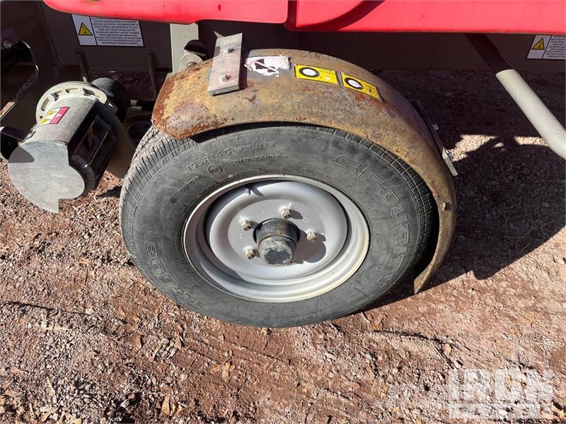 Nifty-Lift N150TACT Towable Lift (Inoperable) Вишки-причепи