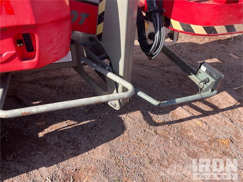  Nifty-Lift N150TACT Towable Lift المنصات الهوائية المثبتة على مقطورة