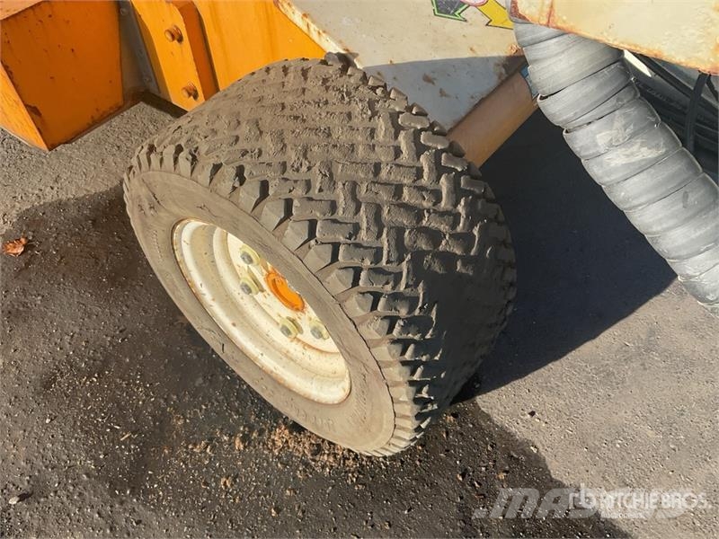 Niftylift HR12NDE 2WD Hybrid Articulating Boom Li Zglobne podizne platforme