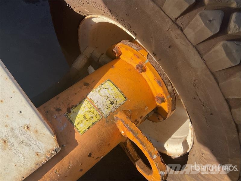 Niftylift HR12NDE 2WD Hybrid Articulating Boom Li Zglobne podizne platforme