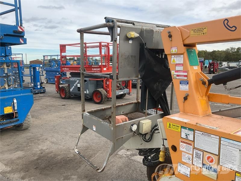Niftylift HR12NDE 2WD Hybrid Articulating Boom Li Zglobne podizne platforme