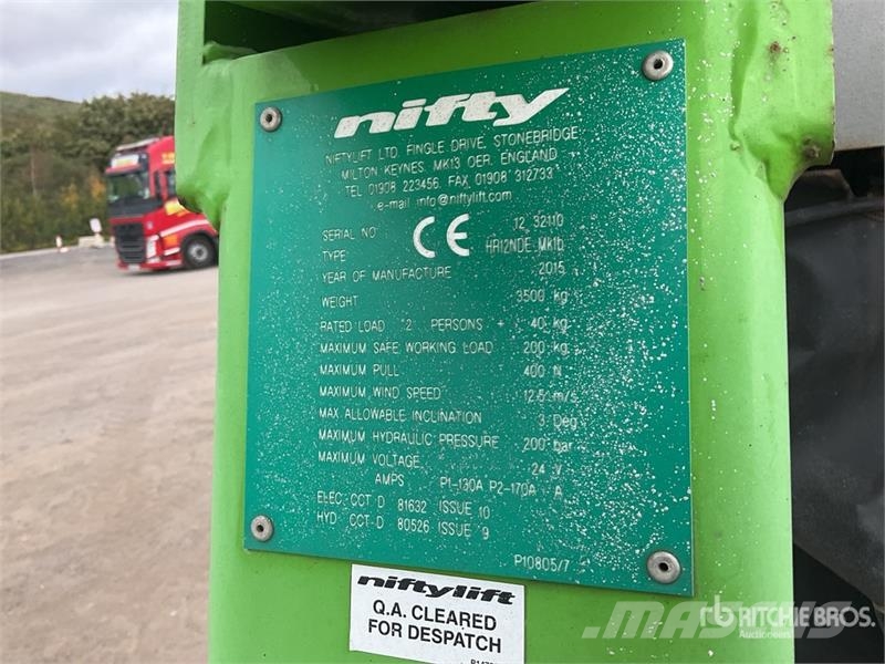 Niftylift HR12NDE 2WD Hybrid Articulating Boom Li Bomliftar
