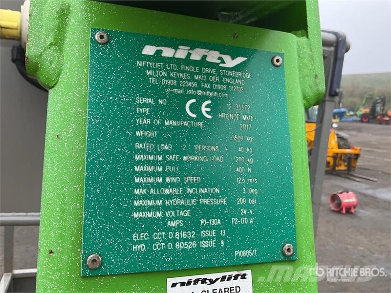 Niftylift HR12NDE 2WD Hybrid Articulating Boom Li Articulated boom lifts