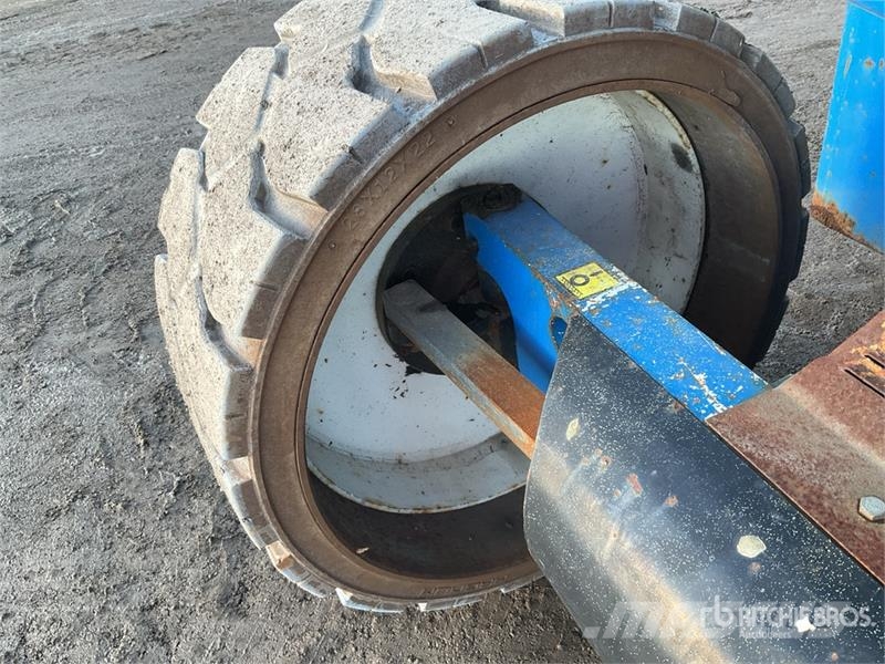 Niftylift HR15 NDE 4WD Diesel Articulating Boom Lift Коленчатые подъемники
