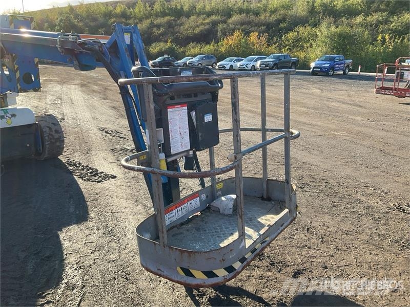 Niftylift HR15 NDE 4WD Diesel Articulating Boom Lift Коленчатые подъемники