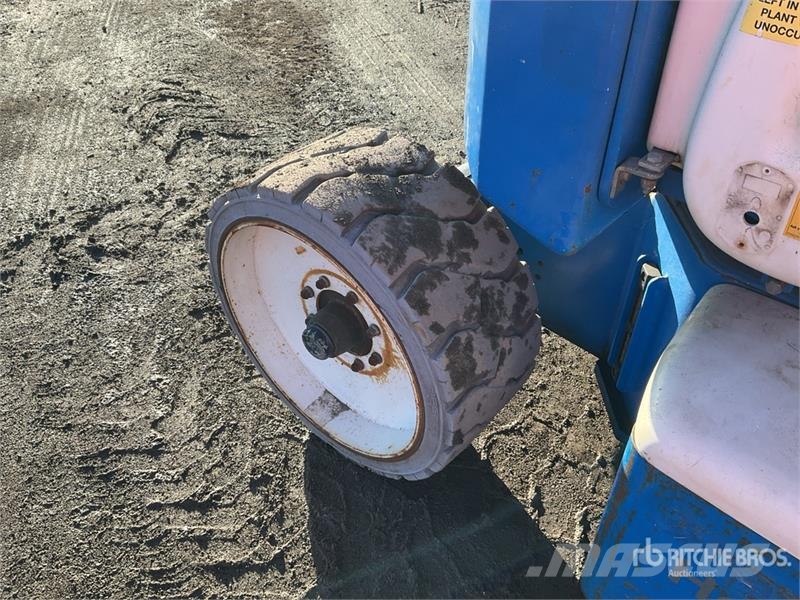 Niftylift HR15 NDE 4WD Diesel Articulating Boom Lift Коленчатые подъемники