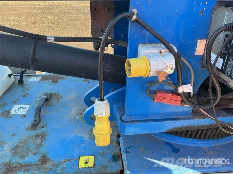 Niftylift HR15 NDE 4WD Diesel Articulating Boom Lift Коленчатые подъемники