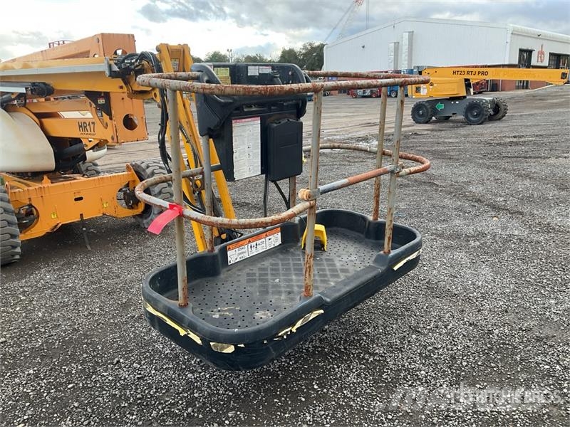 Niftylift HR17 4WD Diesel Articulating Boom Lift Zglobne podizne platforme