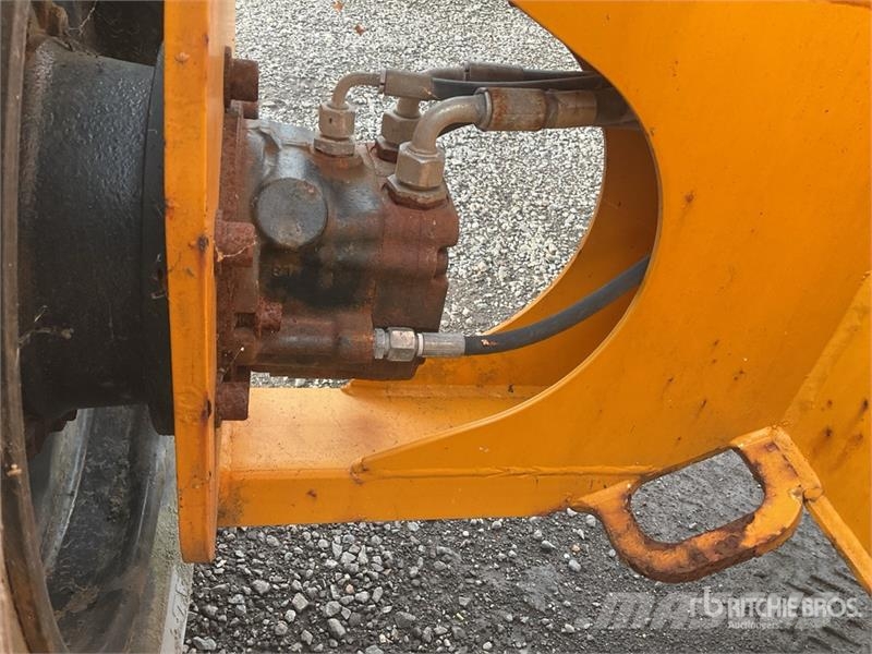 Niftylift HR17 4WD Diesel Articulating Boom Lift Zglobne podizne platforme