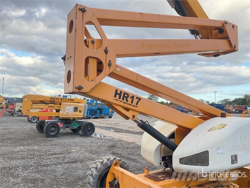 Niftylift HR17 4WD Diesel Articulating Boom Lift Zglobne podizne platforme