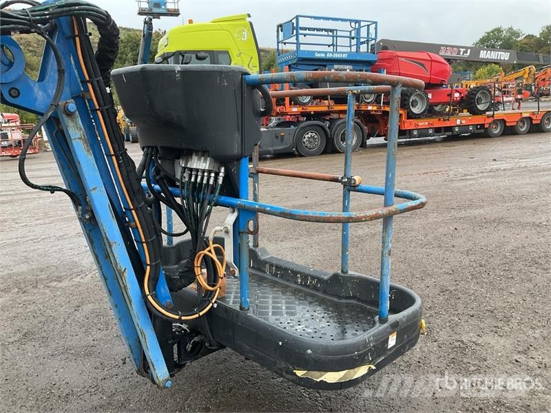 Niftylift HR21 4WD Hybrid Articulating Boom Lift Articulated boom lifts