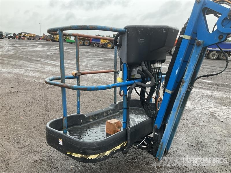 Niftylift HR21 4WD Hybrid Articulating Boom Lift Articulated boom lifts