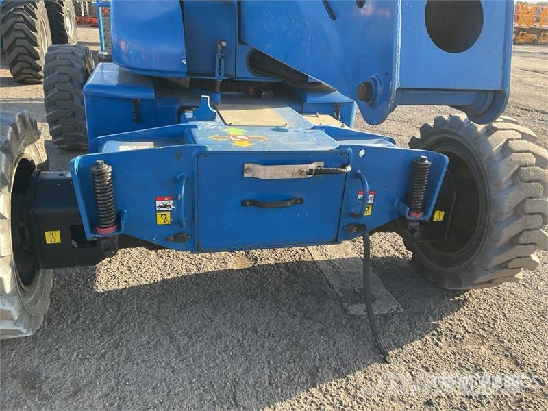Niftylift HR21 4WD Hybrid Articulating Boom Lift Zglobne podizne platforme