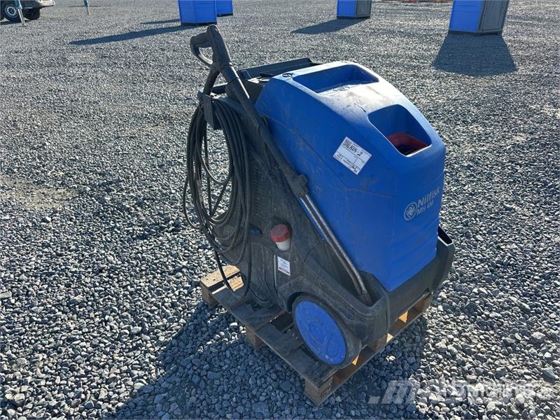 Nilfisk Pressure Washer Hand Wasserdruckreiniger