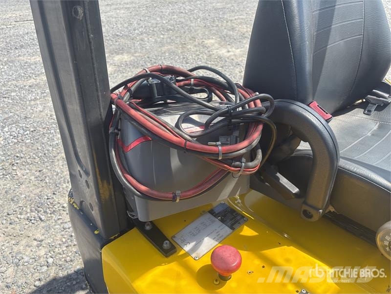 Nissan 1N1L18Q 1750 kg Electric Forklift Elektromos targoncák