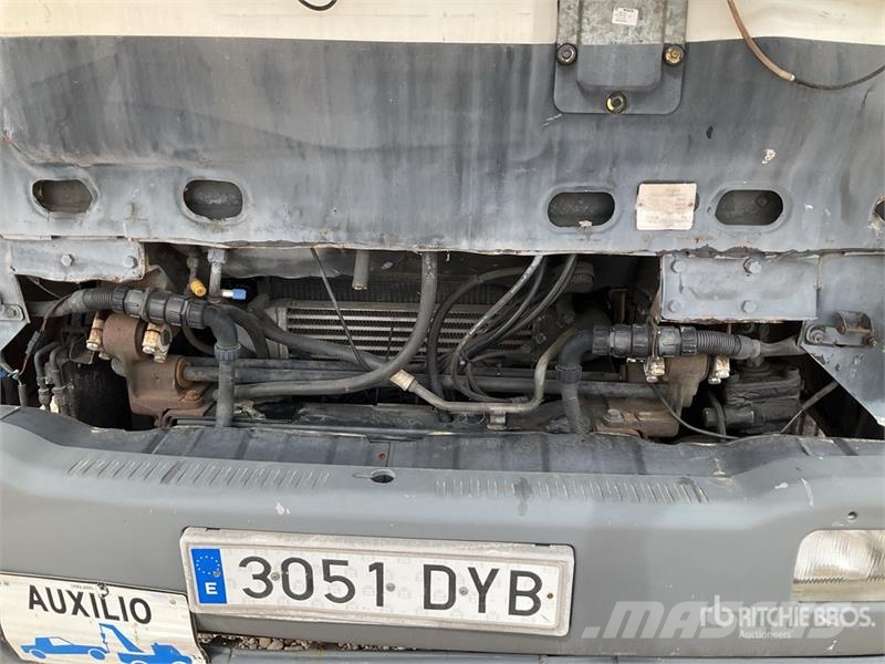 Nissan Atleon 4x2 Rollback Truck Veículos de recuperação