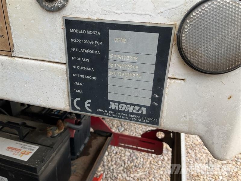 Nissan Atleon 4x2 Rollback Truck Veículos de recuperação