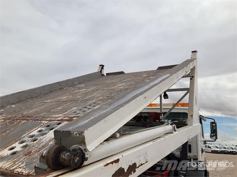 Nissan Atleon 4x2 Rollback Truck Veículos de recuperação