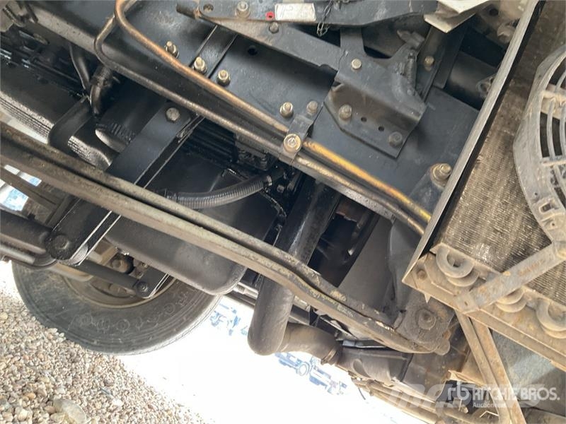 Nissan Atleon TK210.150 4x2 Rollback Truck Pagalbos kelyje automobiliai