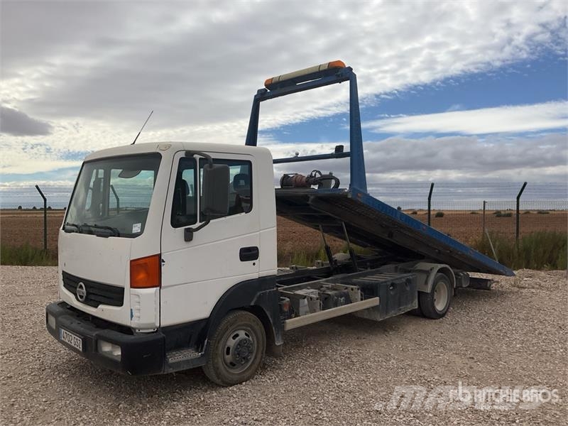 Nissan Atleon TK3.56 4x2 Rollback Truck Veículos de recuperação