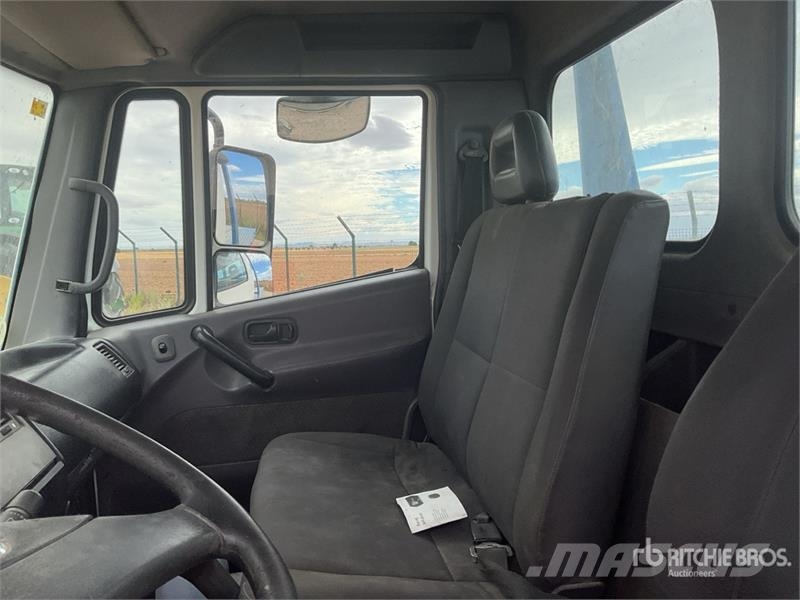 Nissan Atleon TK3.56 4x2 Rollback Truck Veículos de recuperação